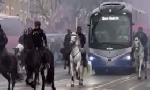 Revoir L'arrivée du car du real madrid au stade santiago bernabeu : du 16 Avril