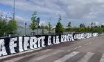Revoir La banderole musclée qui vise les joueurs de l'ol : du 24 Avril