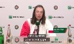 Revoir Le fou rire de swiatek au sujet d'ostapenko :  du 30 Mai