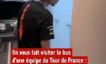 Revoir On vous fait visiter le bus d?une équipe avec warren barguil : du 18 Juillet