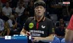 Revoir Simon gauzy vainqueur de dang qiu donne l'avantage à l'équipe de france face à l'allemagne en demi-finale de l'euro du 18 Octobre