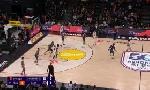 Revoir La belle performance de nadir hifi avec paris contre l?anadolu efes en euroligue du 07 Janvier