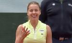Revoir 1/4 de finale (f) : maja chwalinska cr�e l'exploit face � anna kalinskaya du 02 Juin