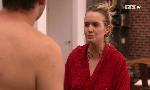 Revoir Petits secrets en famille - mamie menac�e - famille chamon du 19 Juillet